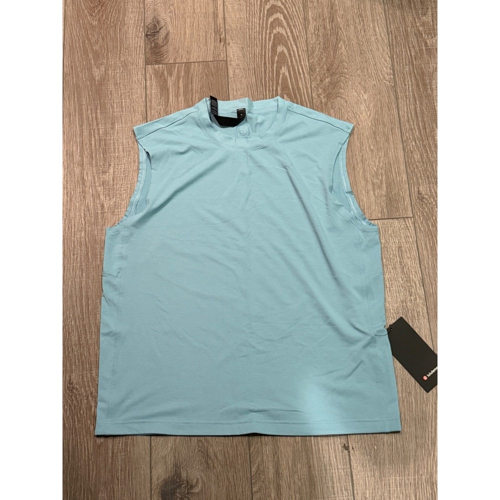 Lululemon EasySet Train Sleeveless Men M Seafoam Blue LM1440S Relaxed Fit Tank